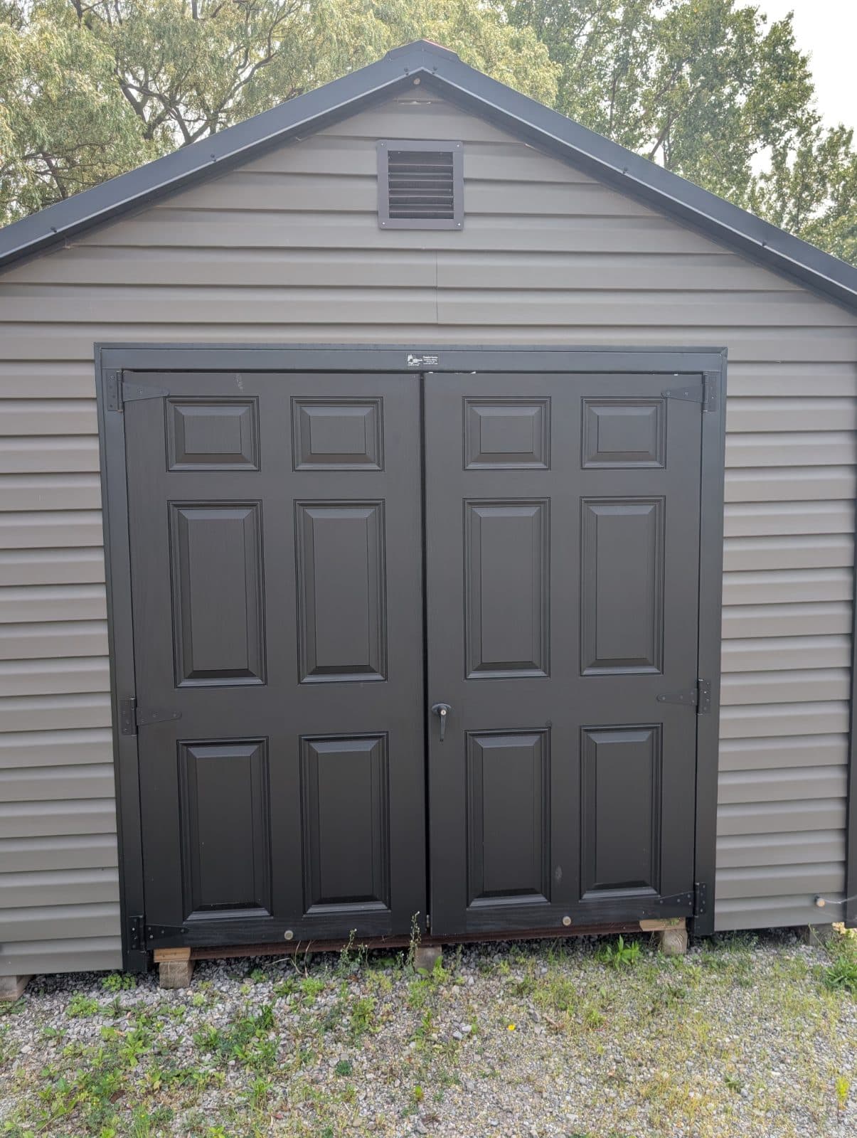 10' x 18' — photo 3