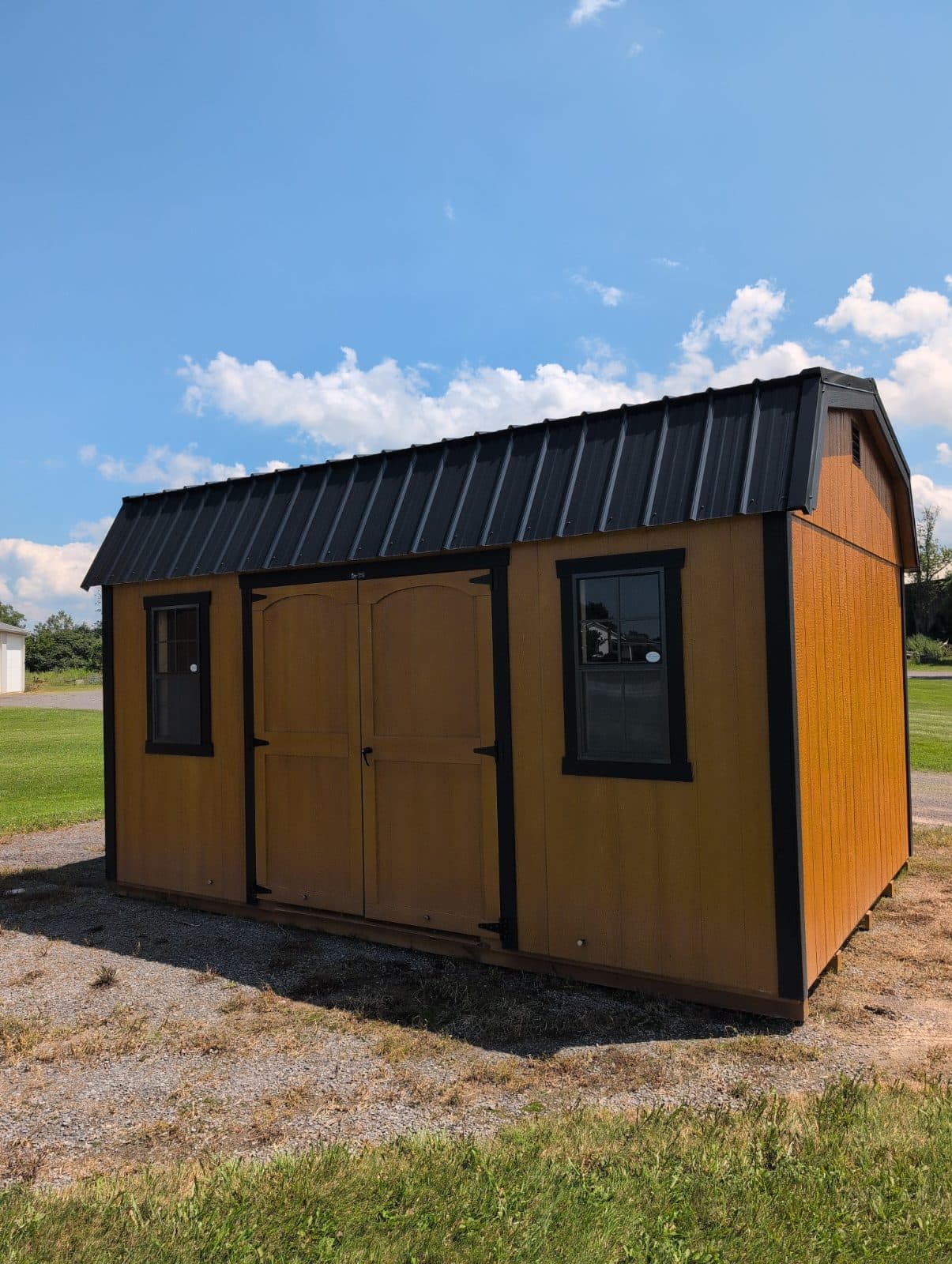 12' x 16' — photo 1